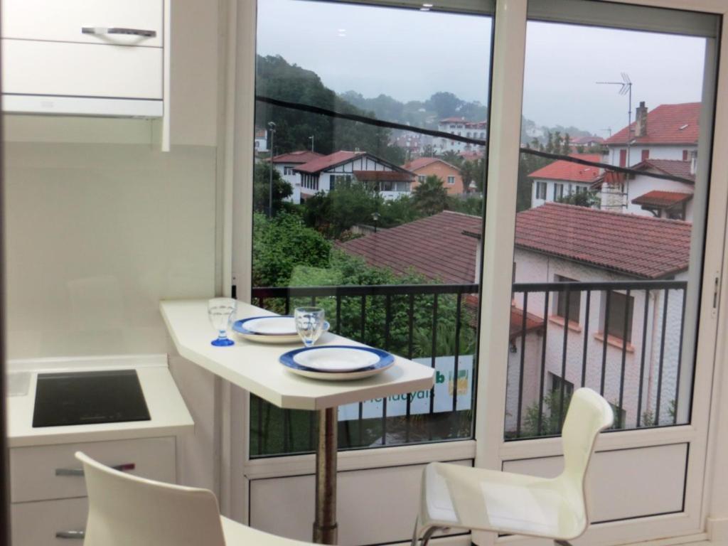 2 Pieces Au Centre De Hendaye-Plage Exterior photo